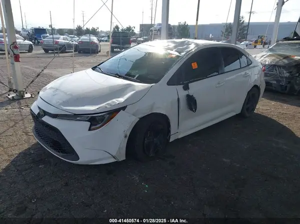 JTDEPMAE6MJ161245 2021 TOYOTA COROLLA - Image 2