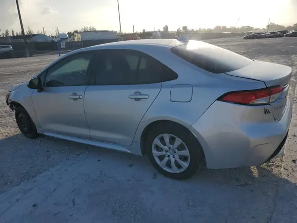 JTDEPMAE6MJ161486 2021 TOYOTA COROLLA - Image 2