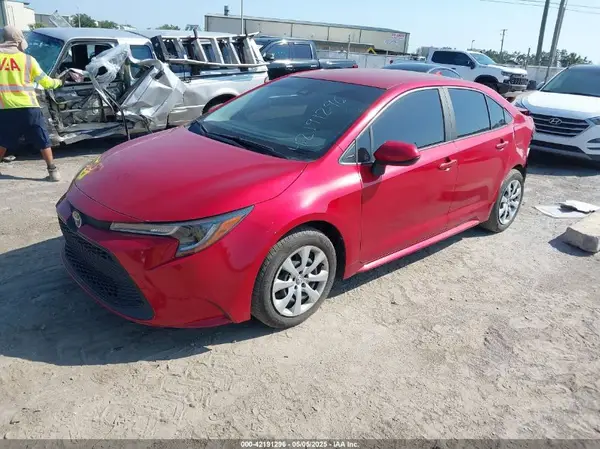 JTDEPMAE6MJ168776 2021 TOYOTA COROLLA - Image 2
