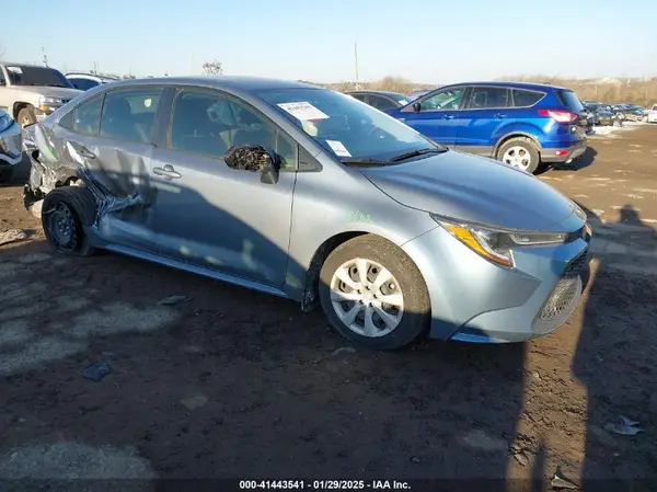 JTDEPMAE6N3006006 2022 TOYOTA COROLLA - Image 1