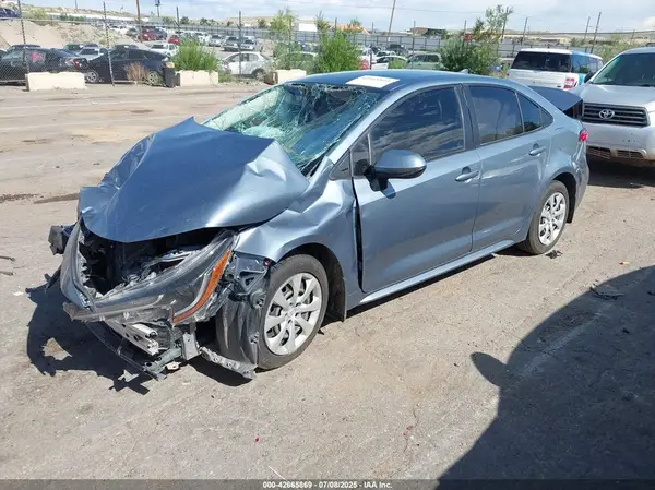 JTDEPMAE6N3008970 2022 TOYOTA COROLLA - Image 2