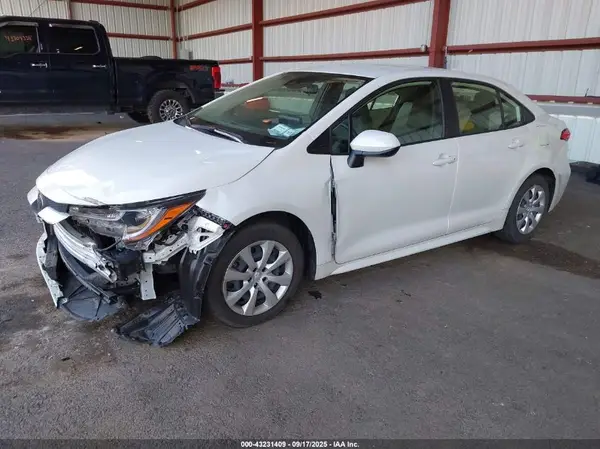 JTDEPMAE6N3018866 2022 TOYOTA COROLLA - Image 2