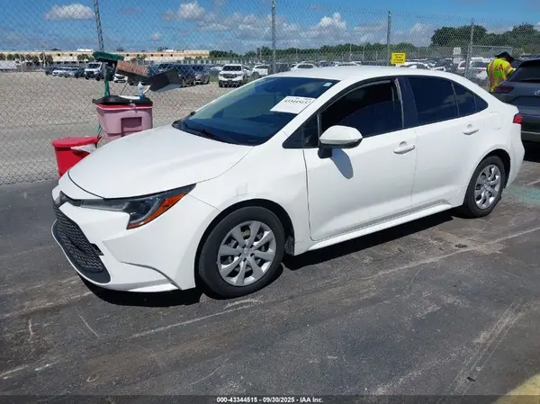 JTDEPMAE6N3024327 2022 TOYOTA COROLLA - Image 2