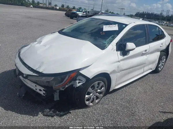 JTDEPMAE6N3027535 2022 TOYOTA COROLLA - Image 2