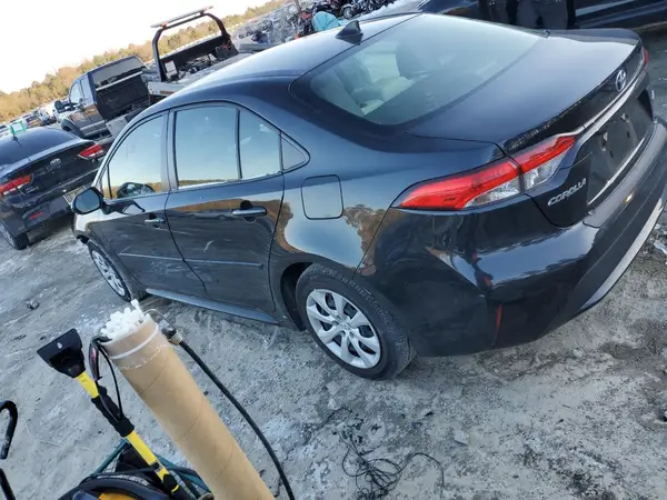 JTDEPMAE6NJ208355 2022 TOYOTA COROLLA - Image 2