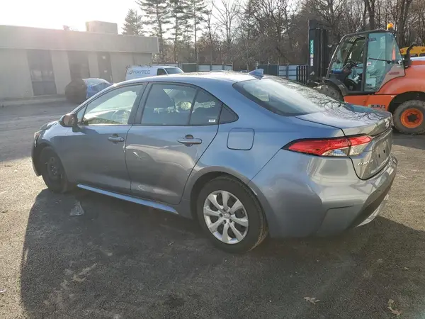 JTDEPMAE6NJ216276 2022 TOYOTA COROLLA - Image 2