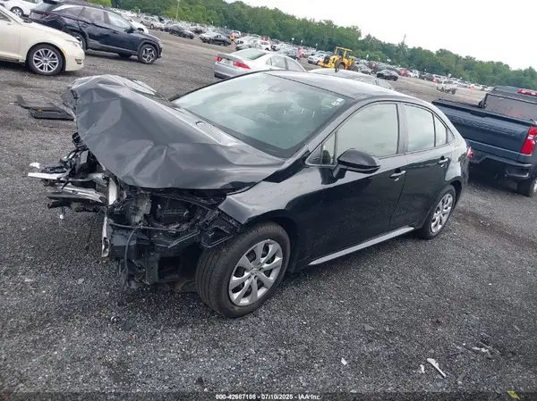 JTDEPMAE6NJ231277 2022 TOYOTA COROLLA - Image 2
