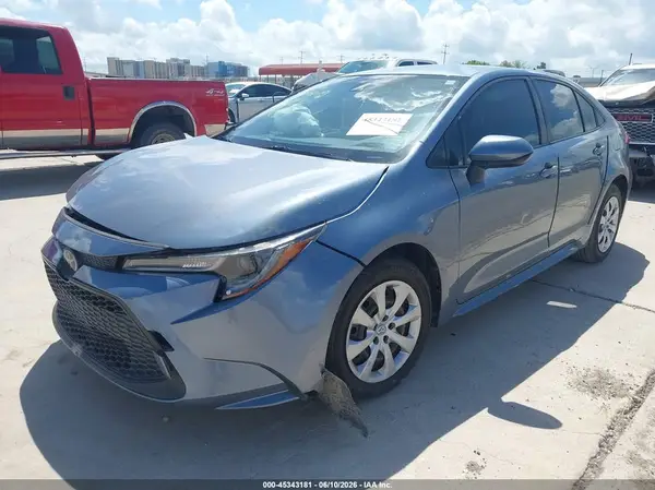 JTDEPMAE7MJ124382 2021 TOYOTA COROLLA - Image 2