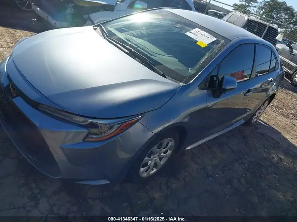 JTDEPMAE7MJ124964 2021 TOYOTA COROLLA - Image 2
