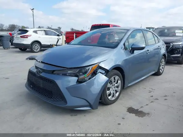 JTDEPMAE7MJ140534 2021 TOYOTA COROLLA - Image 2