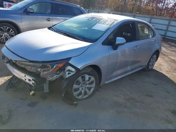 JTDEPMAE7MJ144017 2021 TOYOTA COROLLA - Image 2