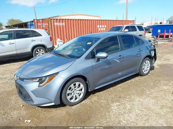 JTDEPMAE7MJ145281 2021 TOYOTA COROLLA - Image 2