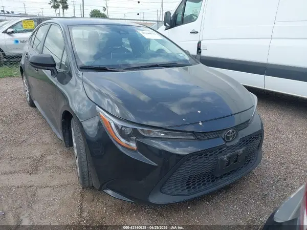 JTDEPMAE7MJ150495 2021 TOYOTA COROLLA - Image 1