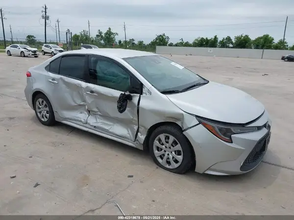 JTDEPMAE7MJ158841 2021 TOYOTA COROLLA - Image 1