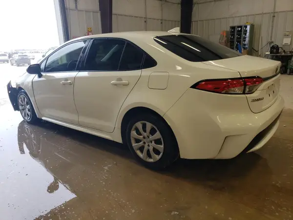 JTDEPMAE7MJ159603 2021 TOYOTA COROLLA - Image 2