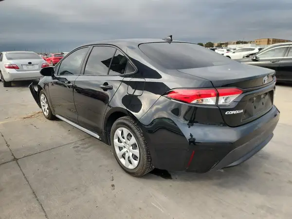 JTDEPMAE7MJ162663 2021 TOYOTA COROLLA - Image 2