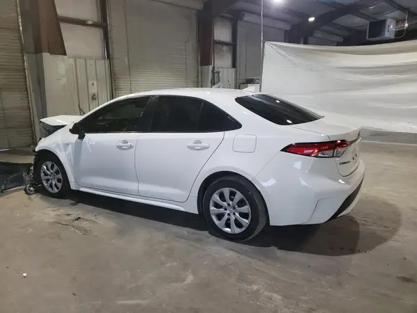 JTDEPMAE7MJ174781 2021 TOYOTA COROLLA - Image 2
