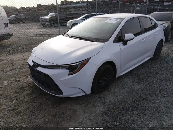 JTDEPMAE7MJ187532 2021 TOYOTA COROLLA - Image 2