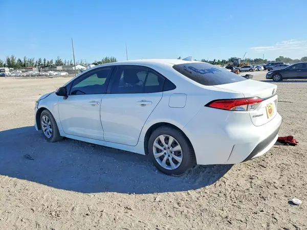 JTDEPMAE7N3007813 2022 TOYOTA COROLLA - Image 2