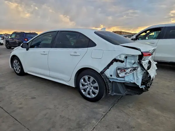 JTDEPMAE7N3012882 2022 TOYOTA COROLLA - Image 2