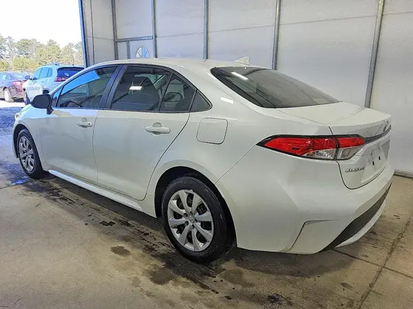 JTDEPMAE7N3024756 2022 TOYOTA COROLLA - Image 2