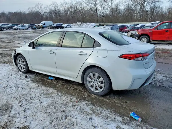 JTDEPMAE7NJ204511 2022 TOYOTA COROLLA - Image 2
