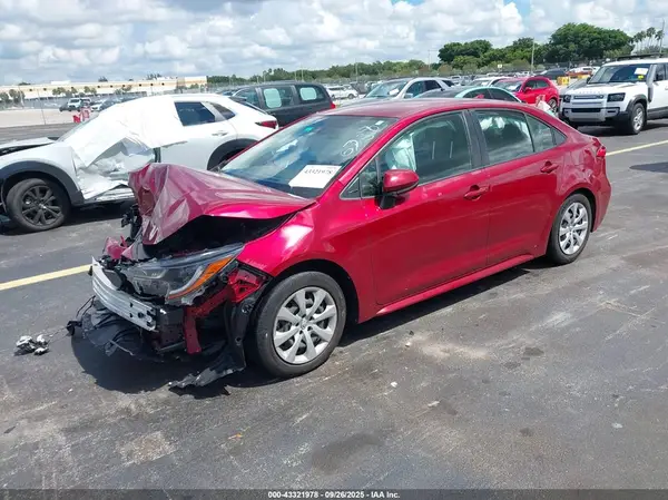 JTDEPMAE7NJ216738 2022 TOYOTA COROLLA - Image 2