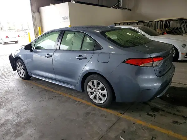 JTDEPMAE7NJ217310 2022 TOYOTA COROLLA - Image 2