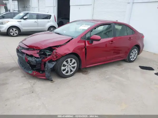 JTDEPMAE7NJ217372 2022 TOYOTA COROLLA - Image 2