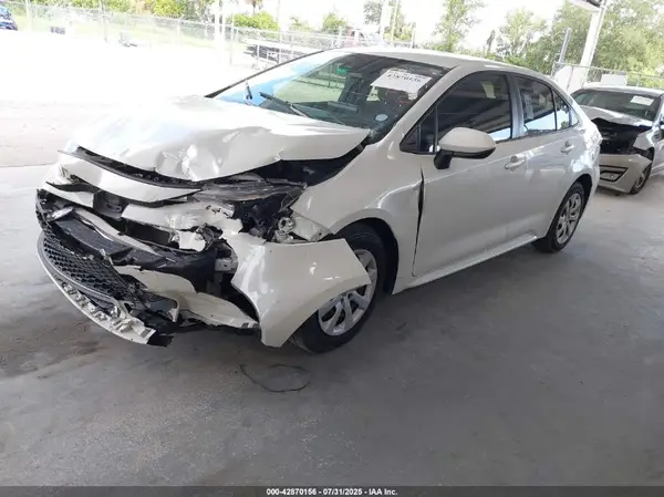 JTDEPMAE8MJ125931 2021 TOYOTA COROLLA - Image 2