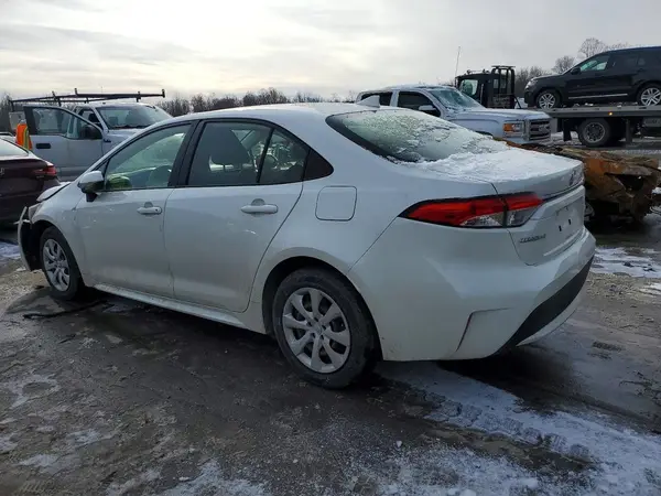 JTDEPMAE8MJ135035 2021 TOYOTA COROLLA - Image 2