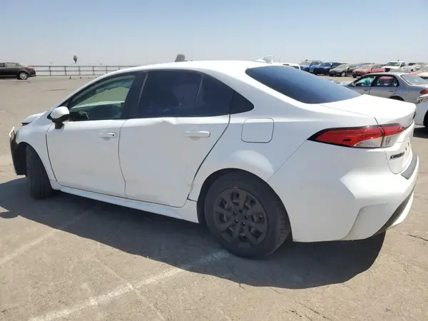 JTDEPMAE8MJ137027 2021 TOYOTA COROLLA - Image 2