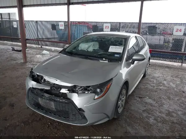 JTDEPMAE8MJ148495 2021 TOYOTA COROLLA - Image 2