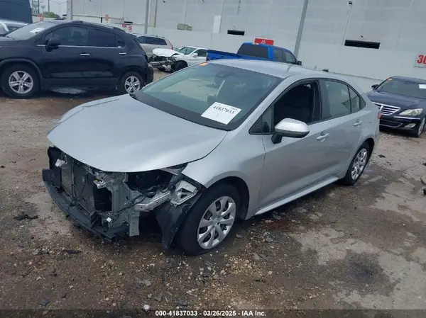 JTDEPMAE8MJ152367 2021 TOYOTA COROLLA - Image 2