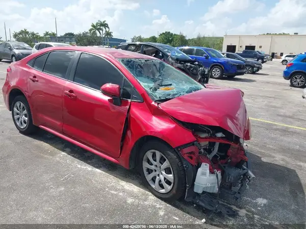 JTDEPMAE8MJ161425 2021 TOYOTA COROLLA - Image 1
