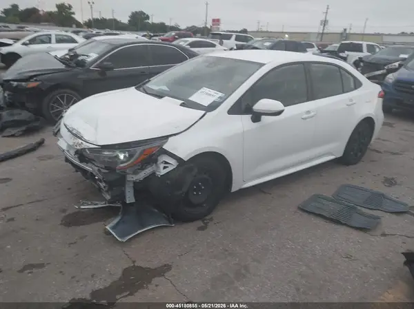 JTDEPMAE8MJ165474 2021 TOYOTA COROLLA - Image 2