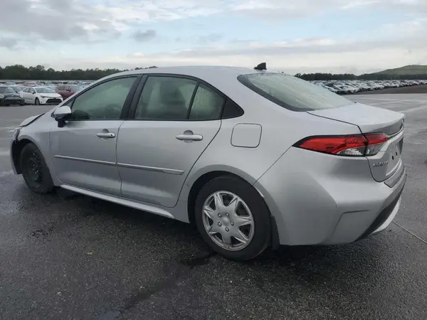 JTDEPMAE8MJ172800 2021 TOYOTA COROLLA - Image 2