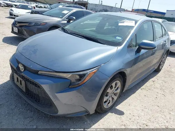 JTDEPMAE8MJ175664 2021 TOYOTA COROLLA - Image 2