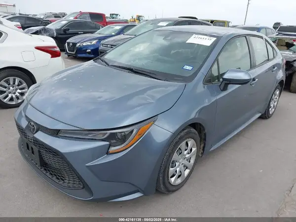 JTDEPMAE8MJ181321 2021 TOYOTA COROLLA - Image 2