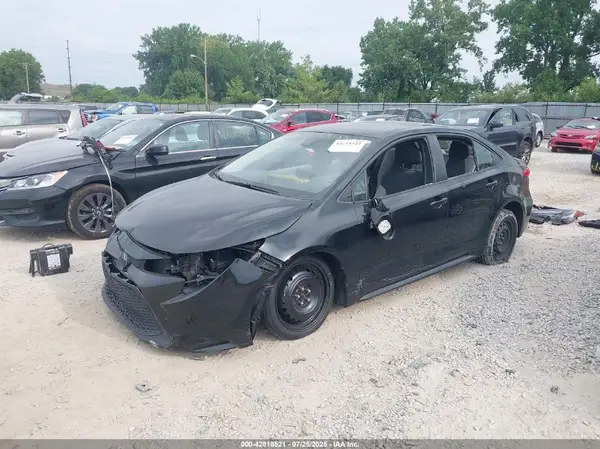 JTDEPMAE8MJ186468 2021 TOYOTA COROLLA - Image 2