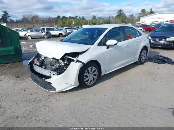 JTDEPMAE8MJ186535 2021 TOYOTA COROLLA - Image 2