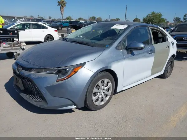 JTDEPMAE8MJ188561 2021 TOYOTA COROLLA - Image 2
