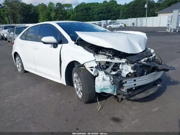 JTDEPMAE8MJ188608 2021 TOYOTA COROLLA - Image 1