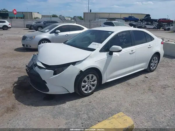 JTDEPMAE8MJ189113 2021 TOYOTA COROLLA - Image 2