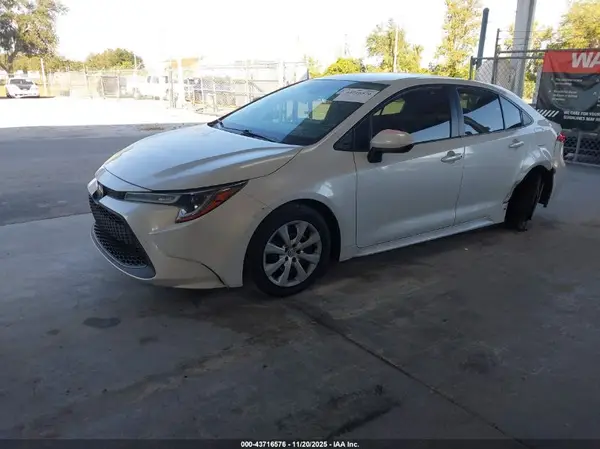 JTDEPMAE8N3003477 2022 TOYOTA COROLLA - Image 2
