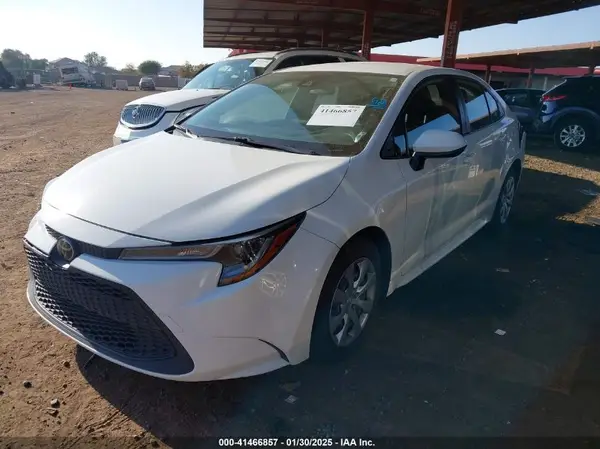 JTDEPMAE8N3018853 2022 TOYOTA COROLLA - Image 2