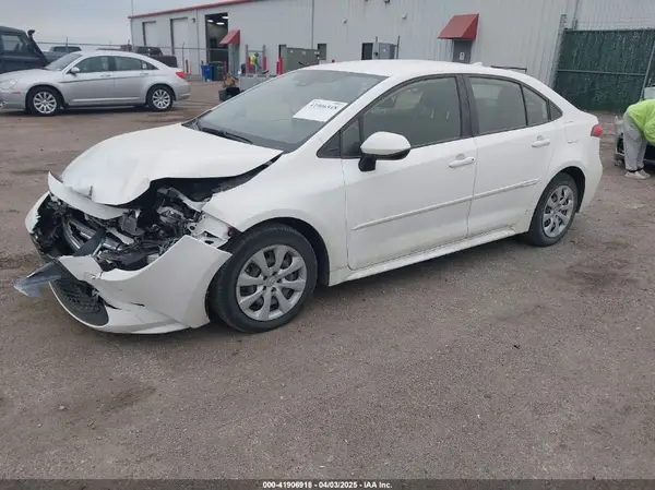 JTDEPMAE8N3024524 2022 TOYOTA COROLLA - Image 2