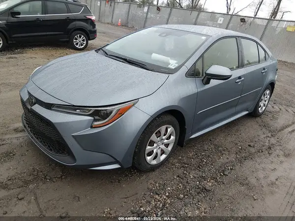 JTDEPMAE8N3030470 2022 TOYOTA COROLLA - Image 2