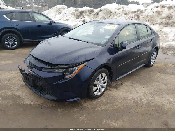 JTDEPMAE8NJ203948 2022 TOYOTA COROLLA - Image 2