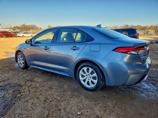 JTDEPMAE8NJ225710 2022 TOYOTA COROLLA - Image 2